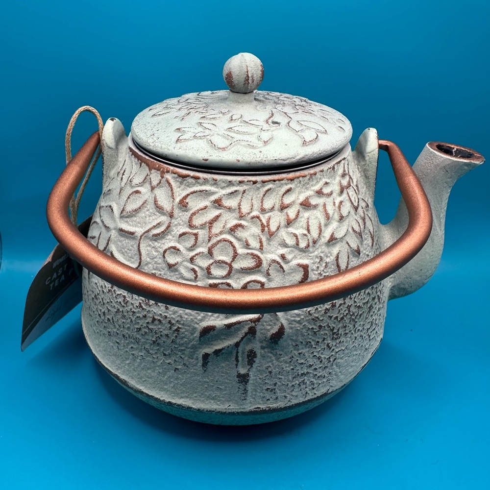 White and Brown Teapot with Manuka Honey - Picture 6 of 6